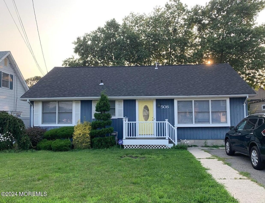 508 Asbury Ave, Ocean Gate, NJ 08740 - photo 1