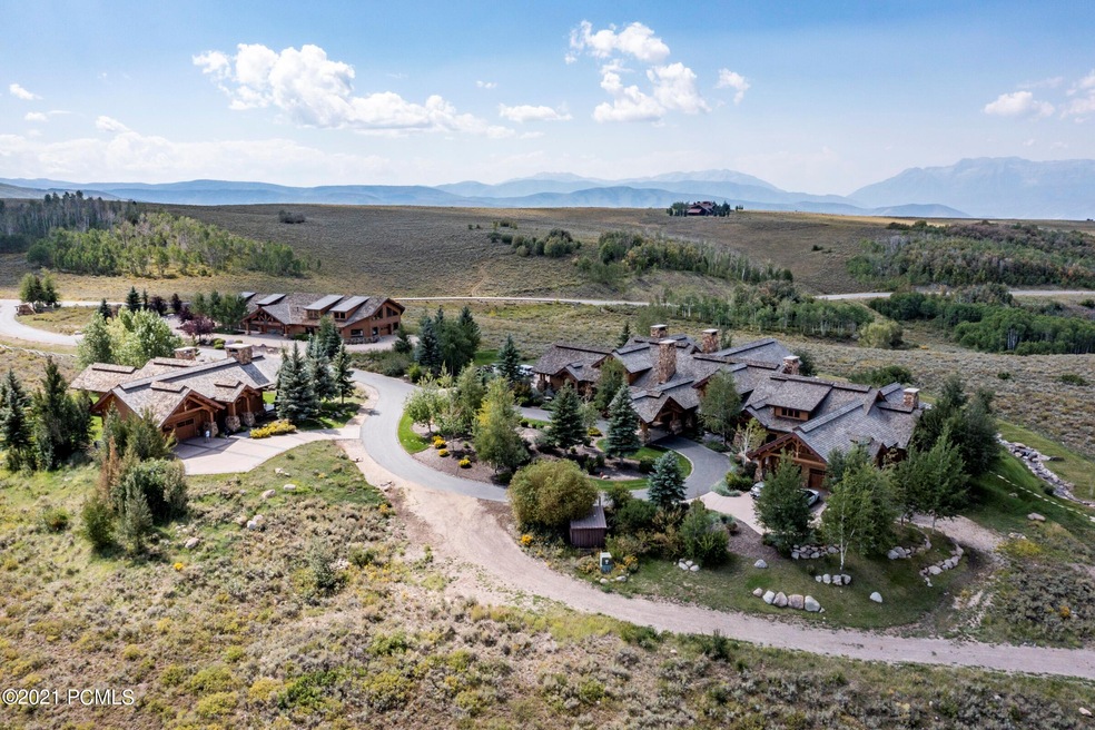 55_Aerial-View_high_3747307