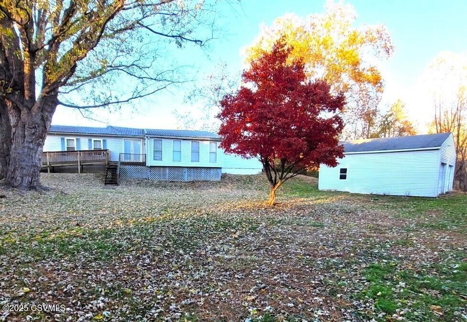 509 Mary St, Nescopeck, PA 18635 - photo 1