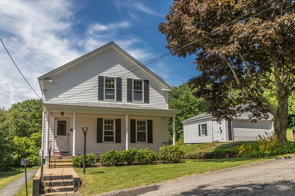 44 Yale St, Gardner, MA 01440 - photo 1