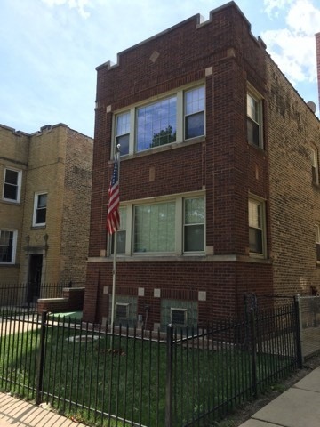 6032 N Fairfield Ave unit 2, Chicago, IL 60659 - photo 1