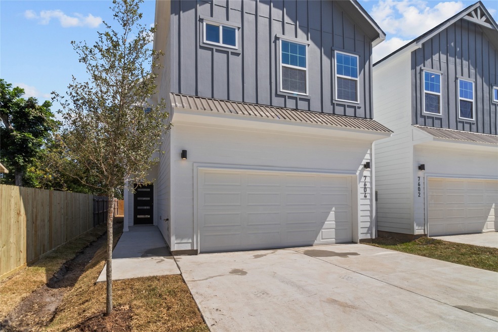 7604 Glass St, Houston, TX 77016 - photo 1