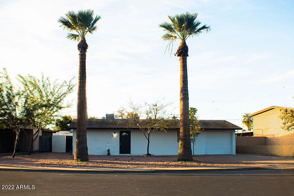 2802 N 48th Ln, Phoenix, AZ 85035 - photo 1