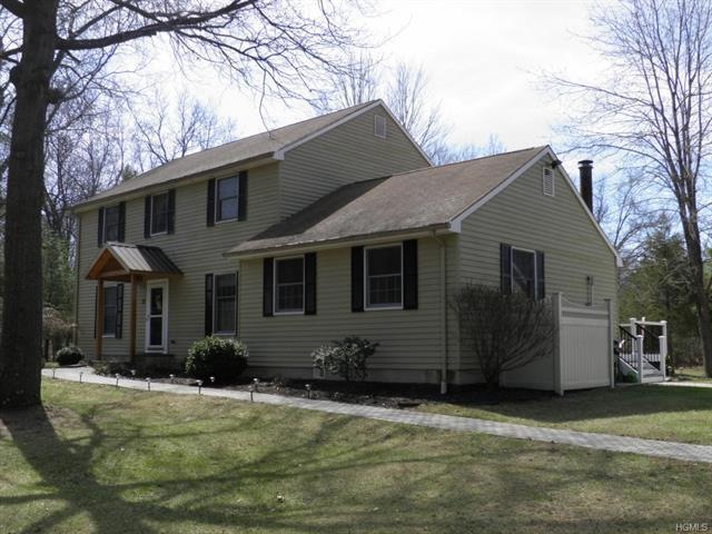 32 Arbor Rd, Campbell Hall, NY 10916 - photo 1