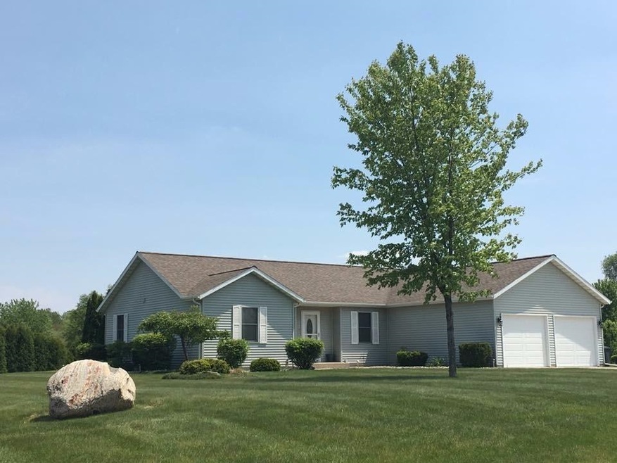 403 Sara Ln, La Porte, IN 46350 - photo 1