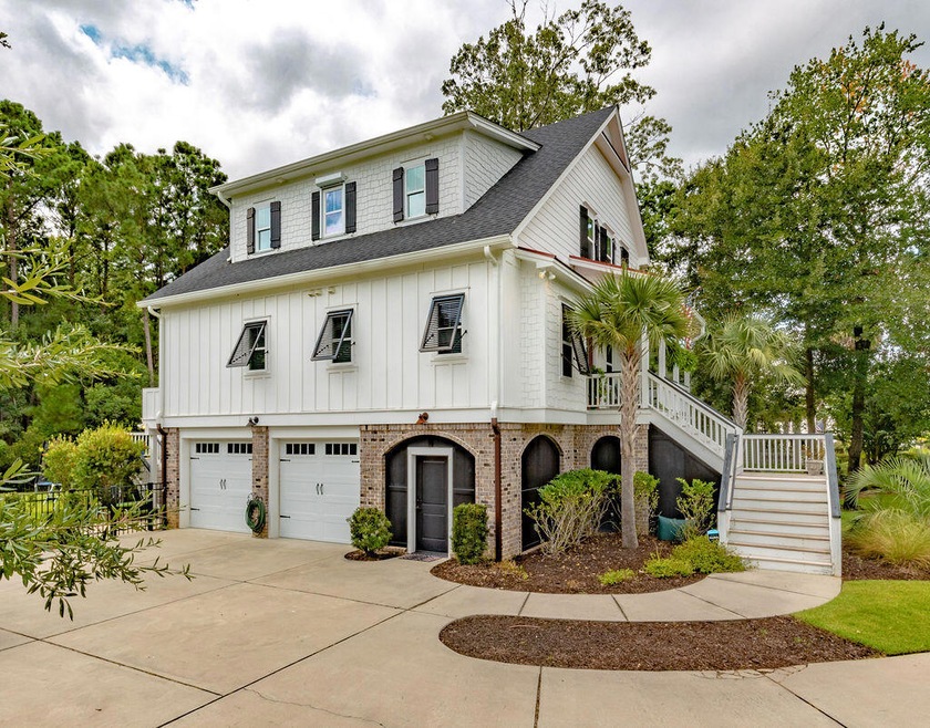 2705FountainheadWay-02-2