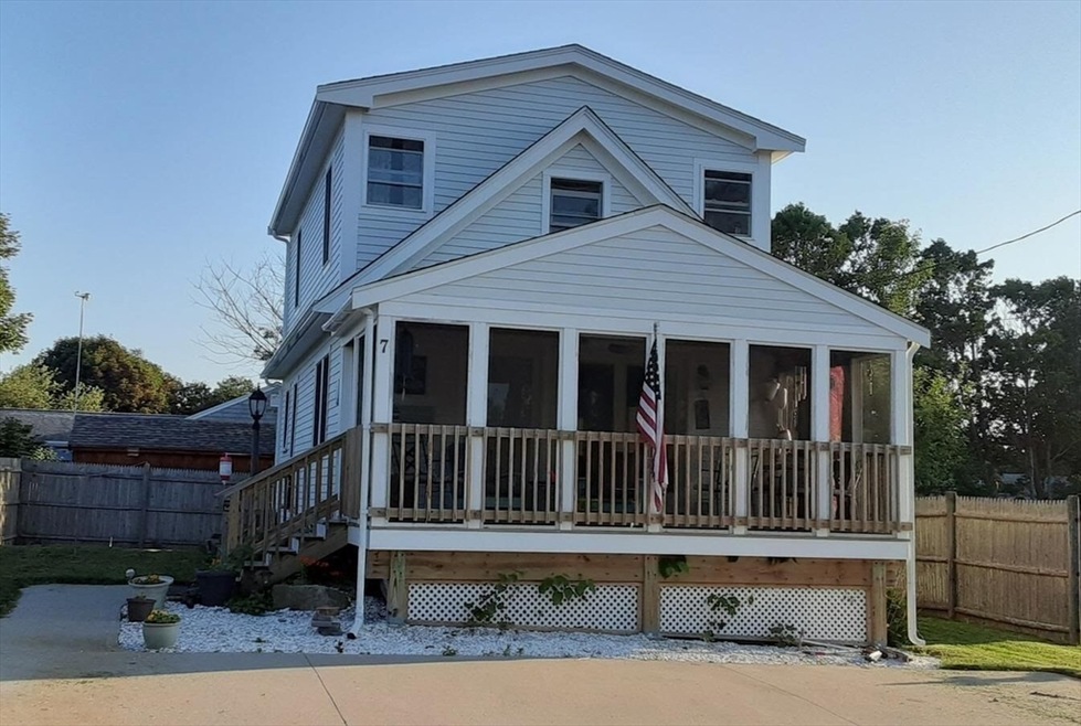 7 Tecumseh Ave, Marshfield, MA 02050 - photo 1