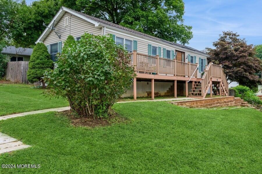 20_10OntarioAve_58_SideView_Small