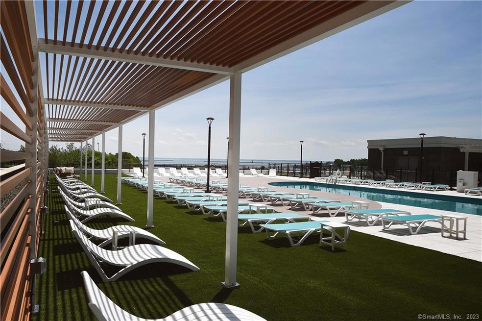 2 Harbor Point Rd S unit 428, Stamford, CT 06902 - photo 1