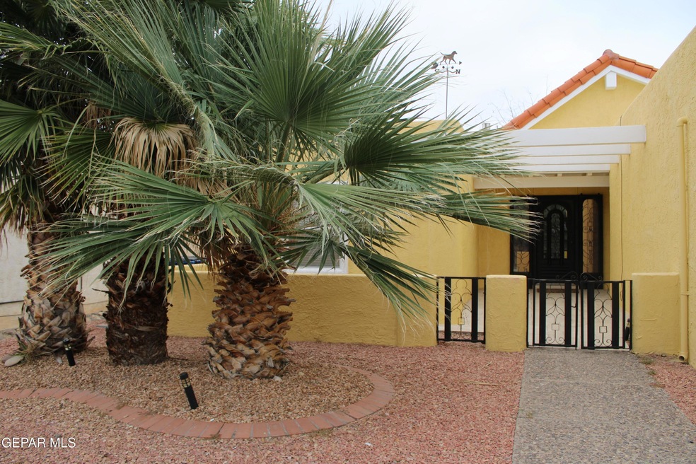 1743 Lomaland Dr, El Paso, TX 79935 - photo 1