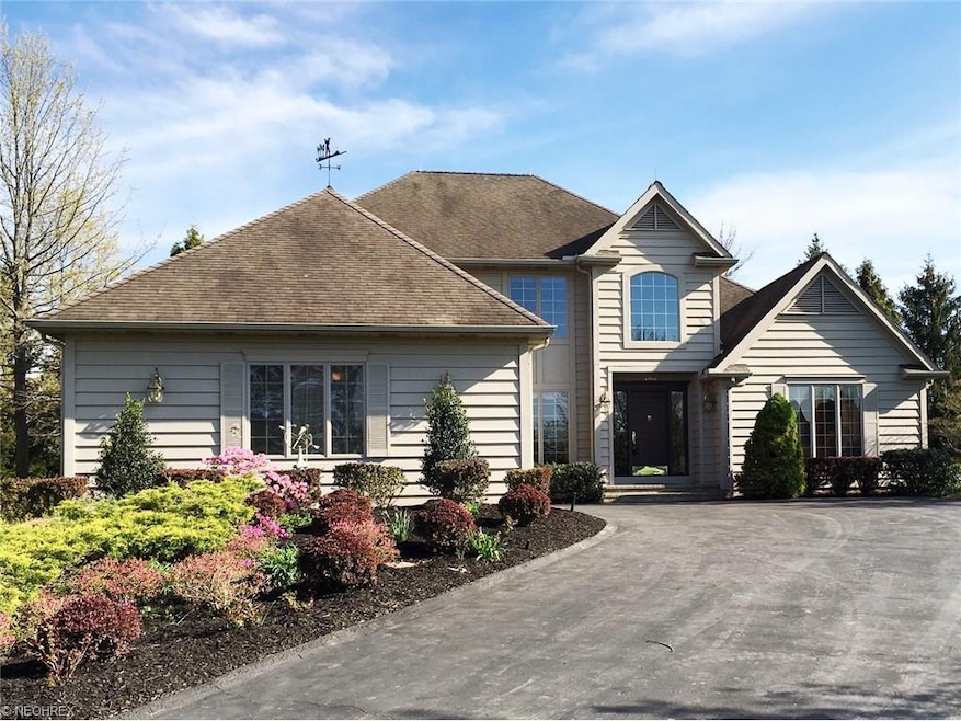 185 Dunbar Ct, Aurora, OH 44202 - photo 1