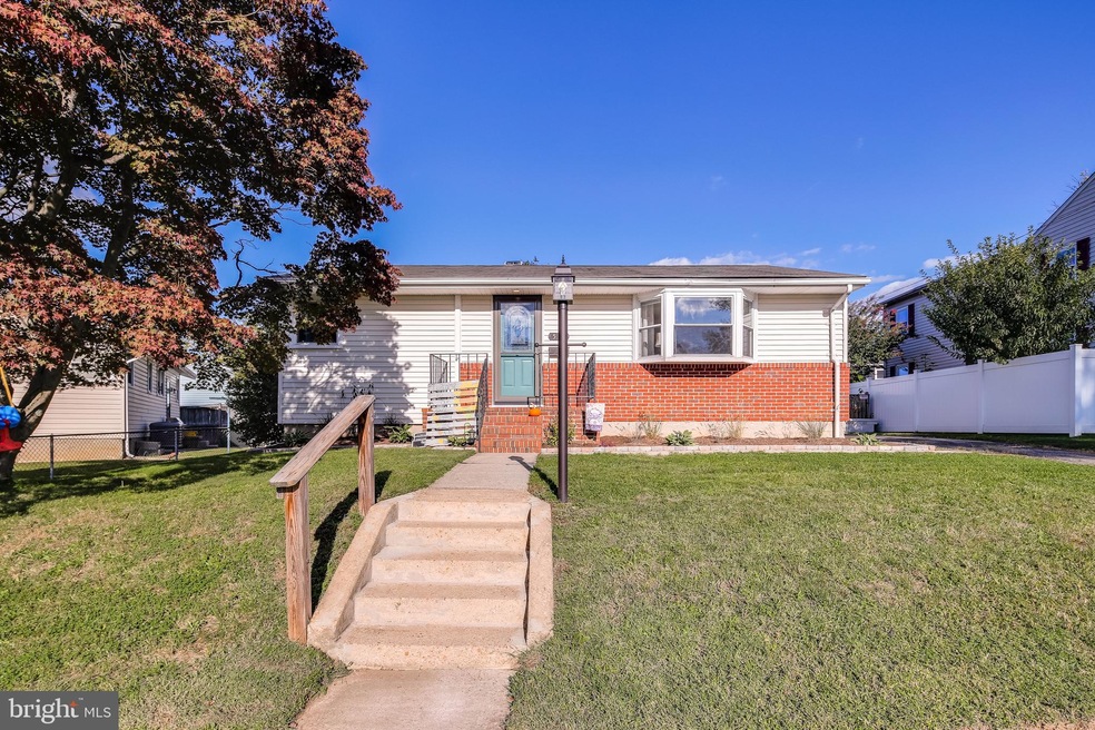 515 Southwell Rd, Linthicum Heights, MD 21090 - photo 1