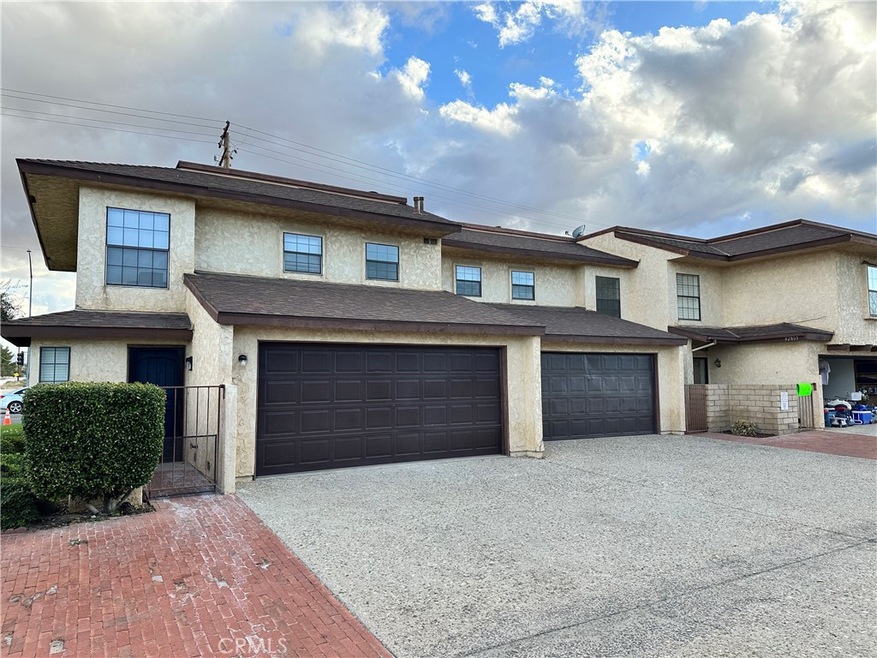 42801 15th St W unit 9, Lancaster, CA 93534 - photo 1