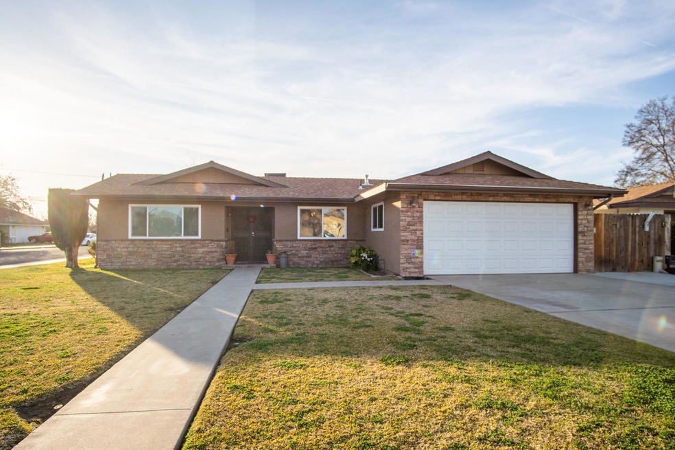 56C48B42-E297-4285-A7AB-591B7A767B04