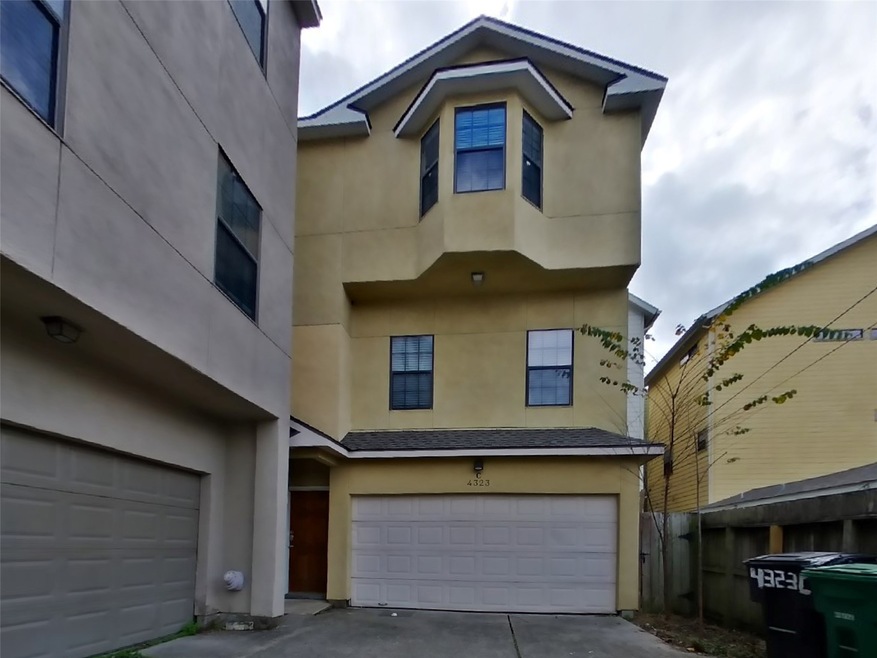 4323 Marina St unit C, Houston, TX 77007 - photo 1