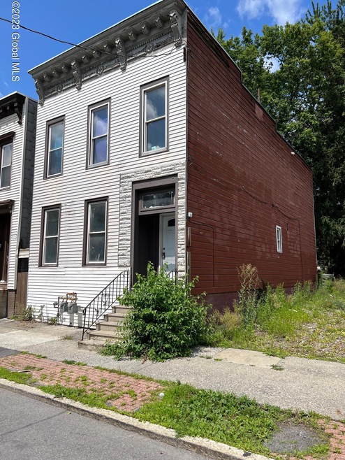 321 1st St, Albany, NY 12206 - photo 1