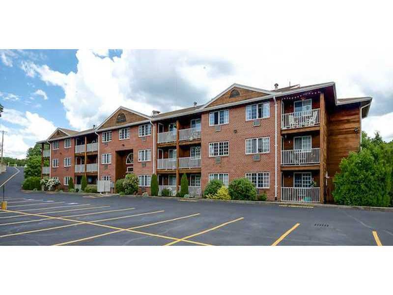 3459 Post Rd unit 102, Warwick, RI 02886 - photo 1