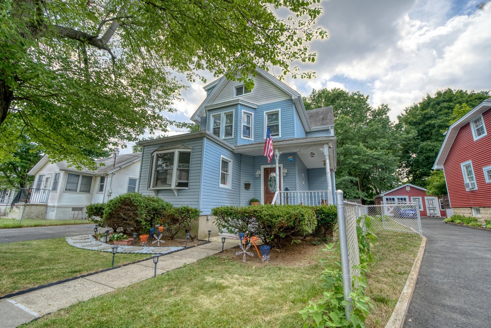 24 Church Ave, Staten Island, NY 10314 - photo 1