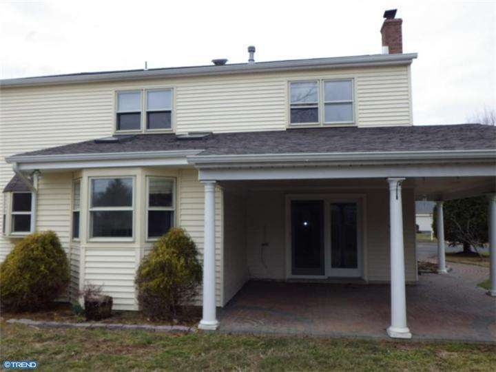 610 Atkinson Ln, Langhorne, PA 19047 - photo 1