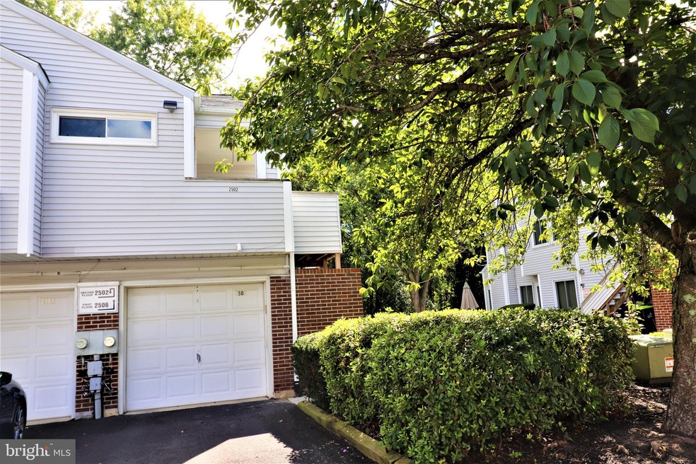 2502 Creekside Dr unit 2502, Newark, DE 19711 - photo 1