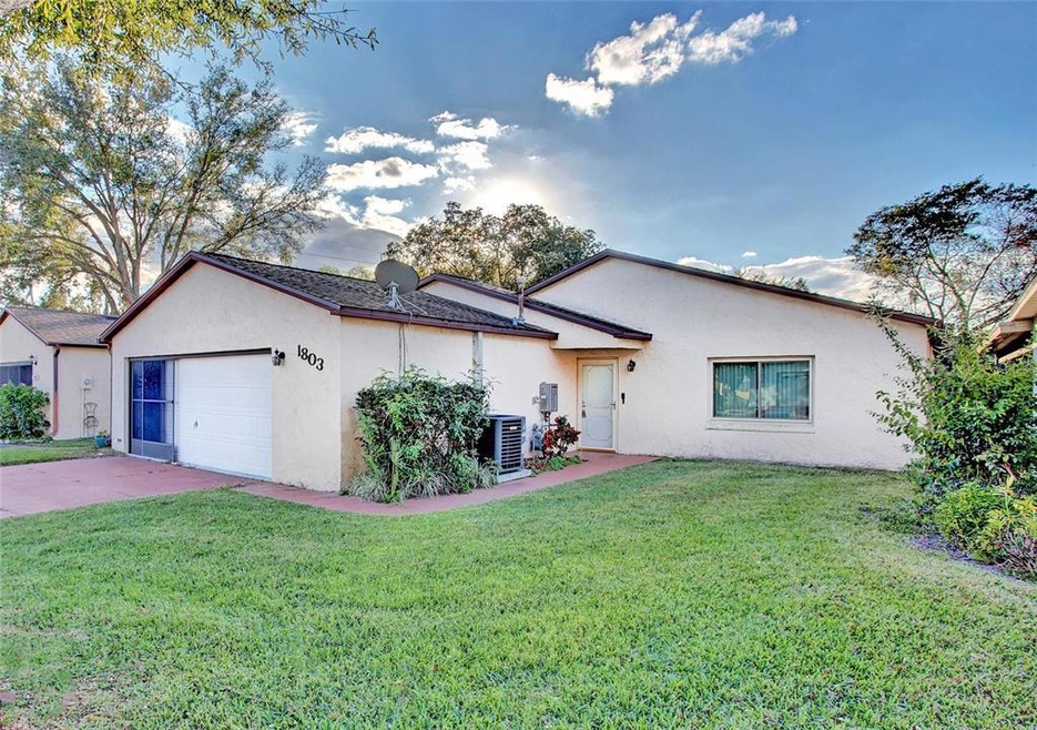 1803 Columbia Dr, Winter Haven, FL 33881 - photo 1