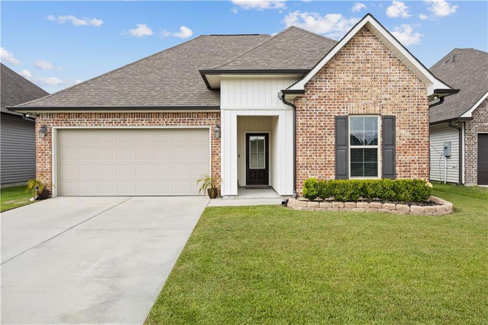 4612 Bayou Nock Dr, Marrero, LA 70072 - photo 1