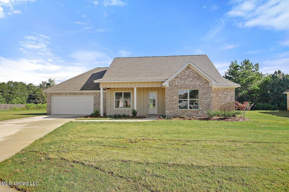 116 Trace Pointe Place, Clinton, MS 39056 - photo 1