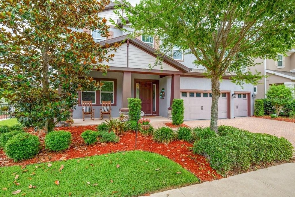 5 BEDS/4 BATHS / POOL