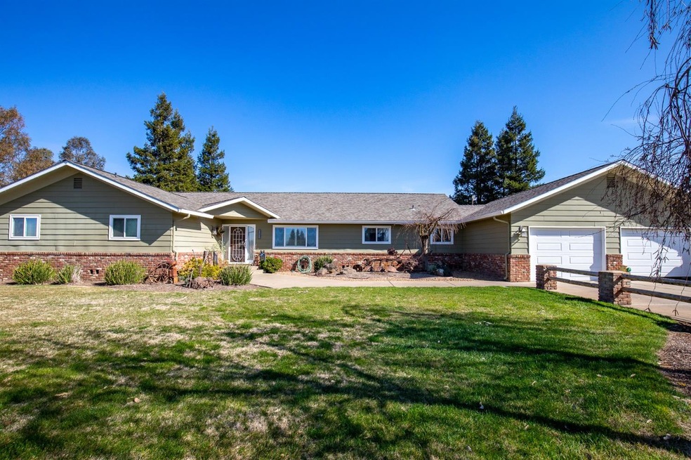 24740 N Sowles Rd, Acampo, CA 95220 - photo 1