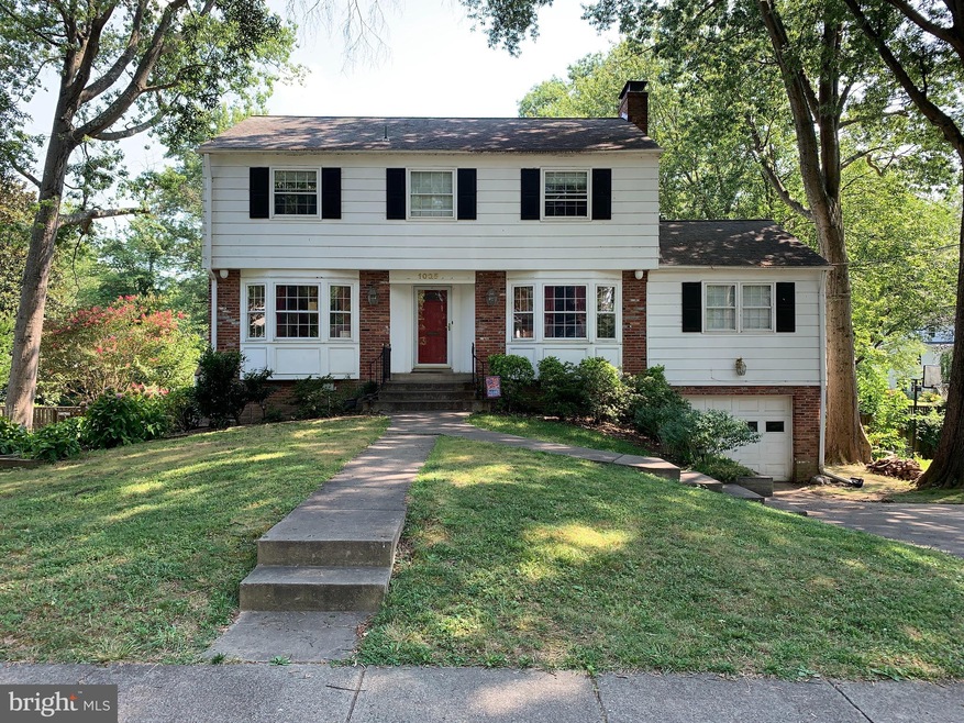 1005 Dalebrook Dr, Alexandria, VA 22308 - photo 1