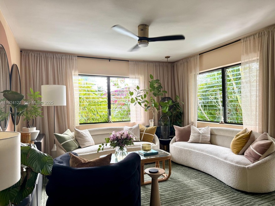 1127 Meridian Ave unit 81127, Miami Beach, FL 33139 - photo 1