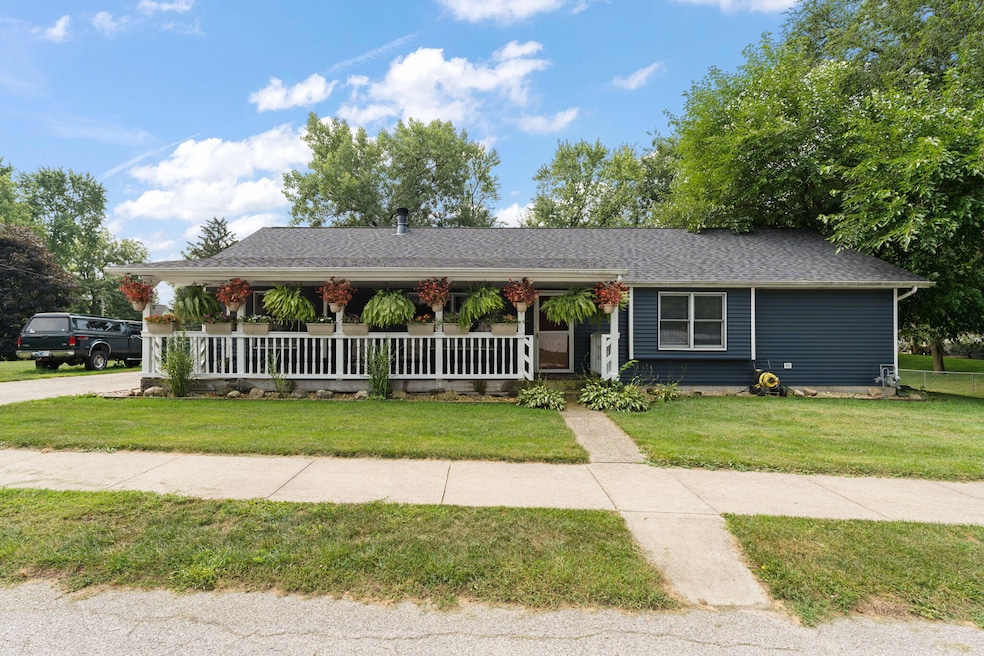 For Sale $329,900 • Co-Listing Agent