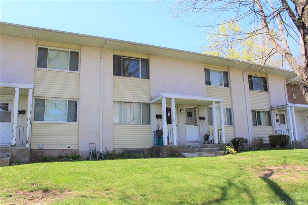 Welcome to Elm Gardens in Wallingford, CT, a 