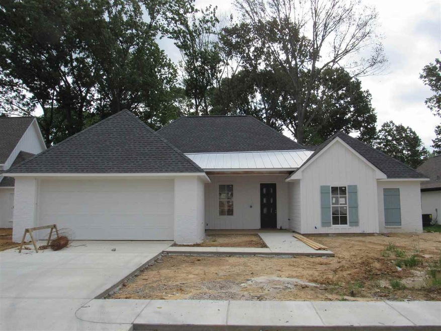 117 Hampton Ln, Madison, MS 39110 - photo 1