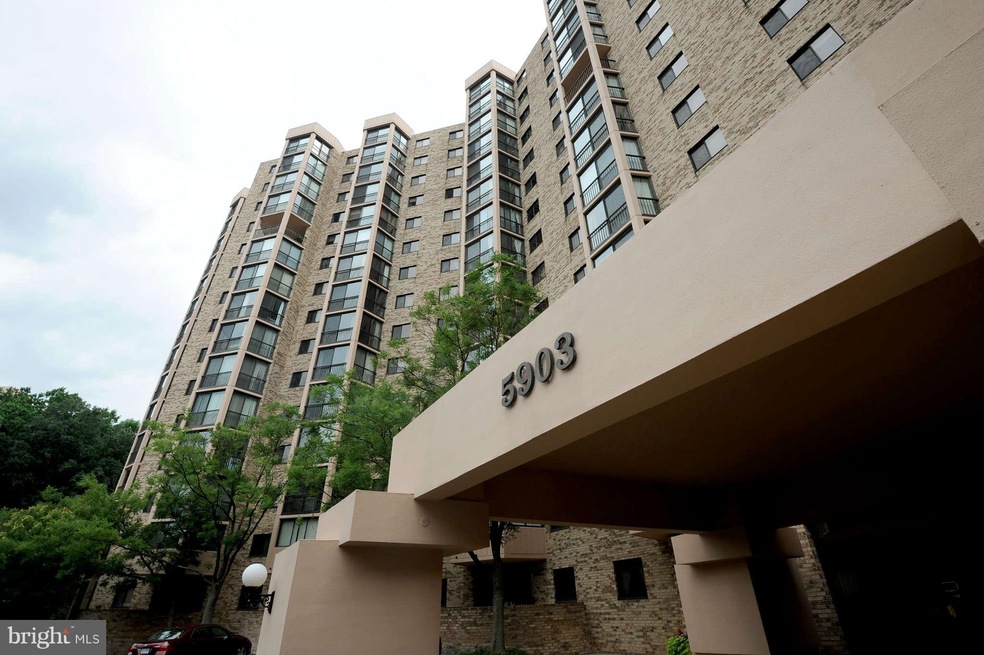 Montebello unit 618, Alexandria, VA 22303 - photo 1