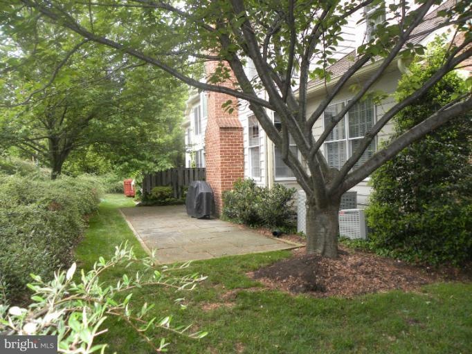 14 Gregoria Ct, Baltimore, MD 21212 - photo 1