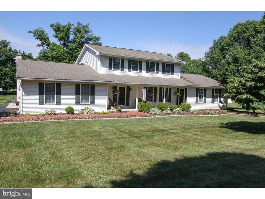 58 Eleanor Dr, Spring City, PA 19475 - photo 1