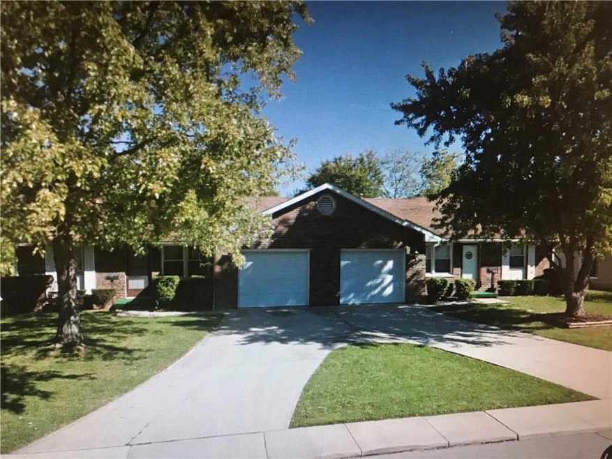 614-616 N Vine St, Saint Marys, OH 45885 - photo 1