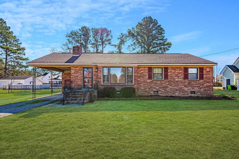 406 Cooper St, Winterville, NC 28590 - photo 1