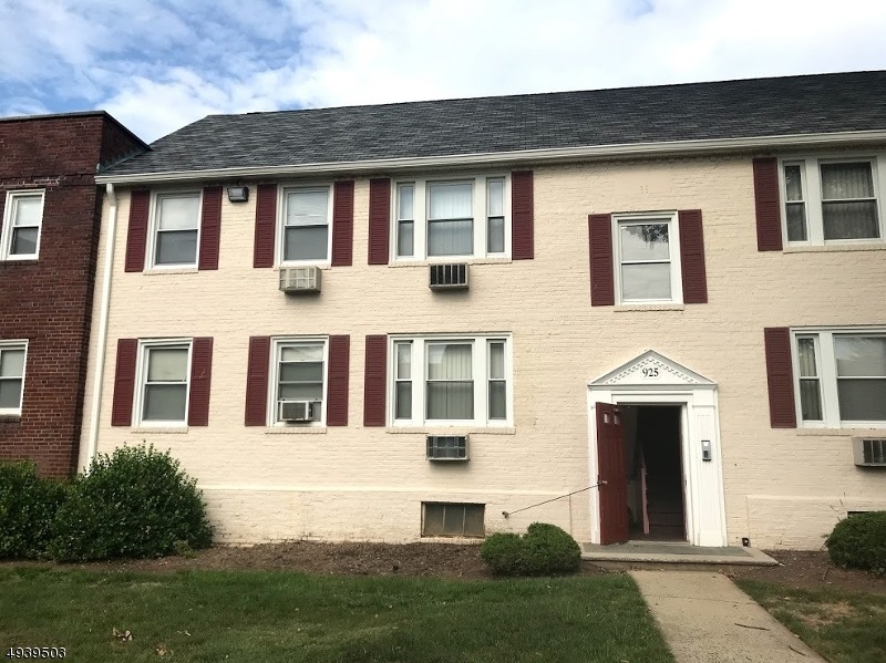 925 E Front St unit 64, Plainfield, NJ 07062 - photo 1