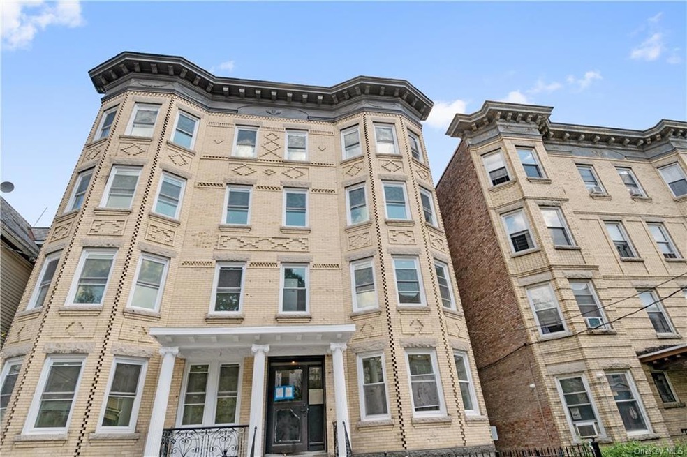 112 Saratoga Ave unit 3N, Yonkers, NY 10705 - photo 1