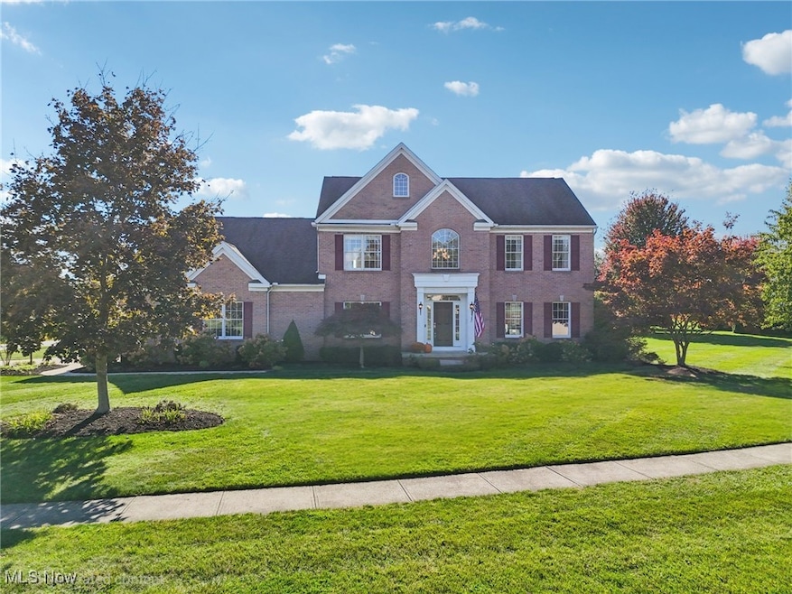 Under Contract $599,900