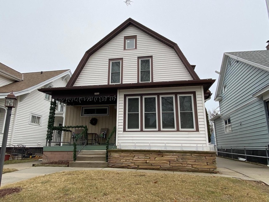 Front of Hoouse