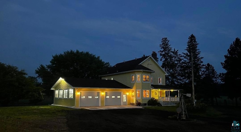 For Sale $950,000 • Co-Listing Agent