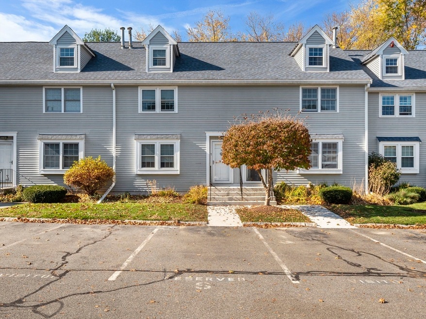 161 Flower Ln unit 7, Dracut, MA 01826 - photo 1