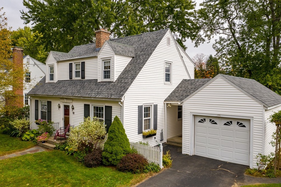 12 Sheldon Ave, Easthampton, MA 01027 - photo 1