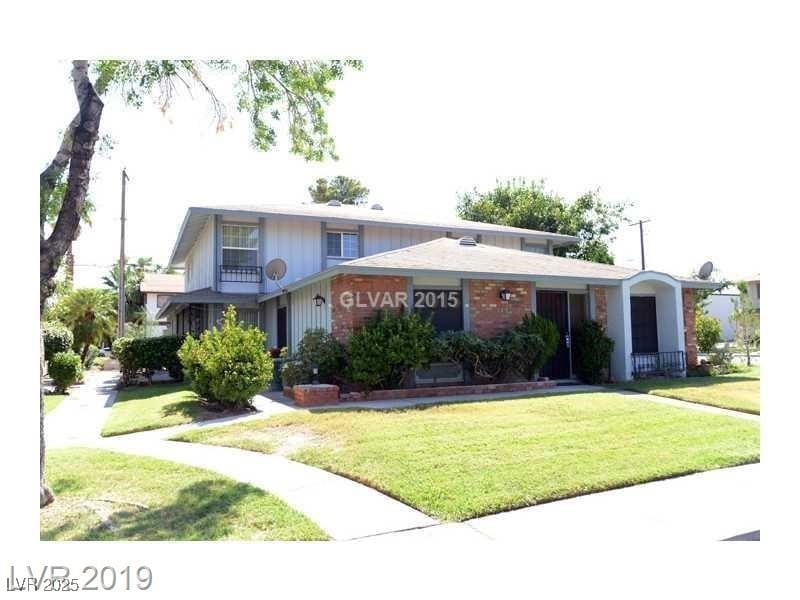 For Rent $1,400/month