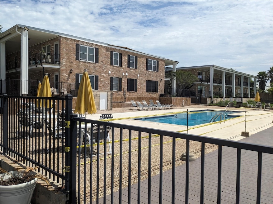 Gated pool