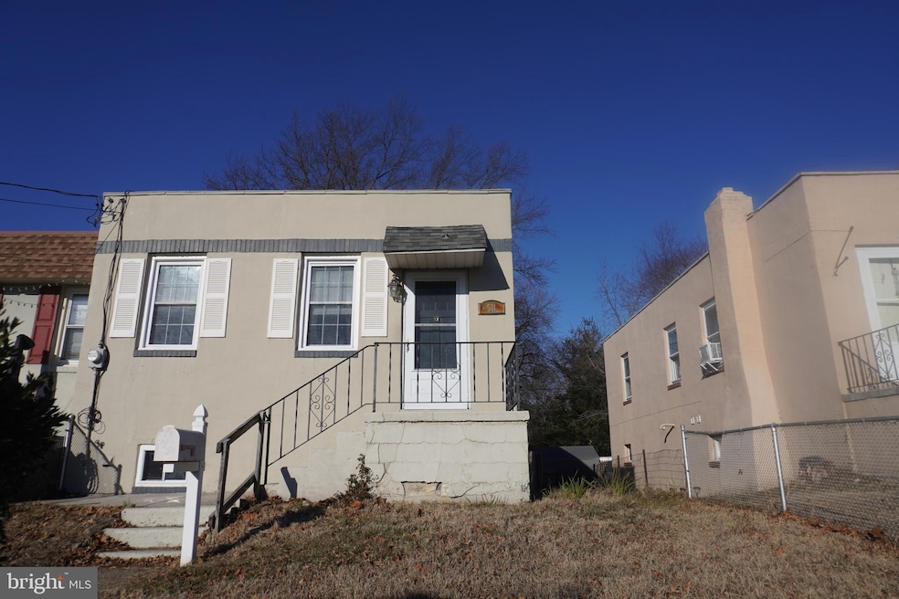 511 Page St, West Deptford, NJ 08096 - photo 1