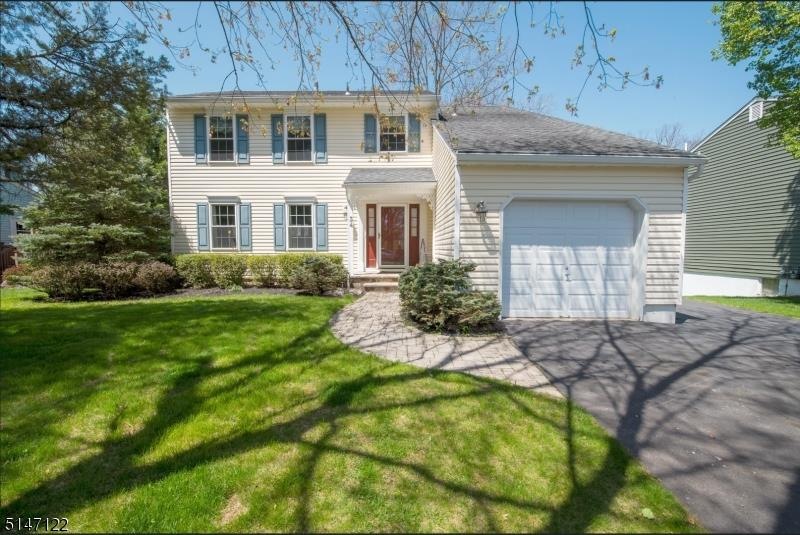 34 Choctaw Ridge Rd, Branchburg, NJ 08876 - photo 1